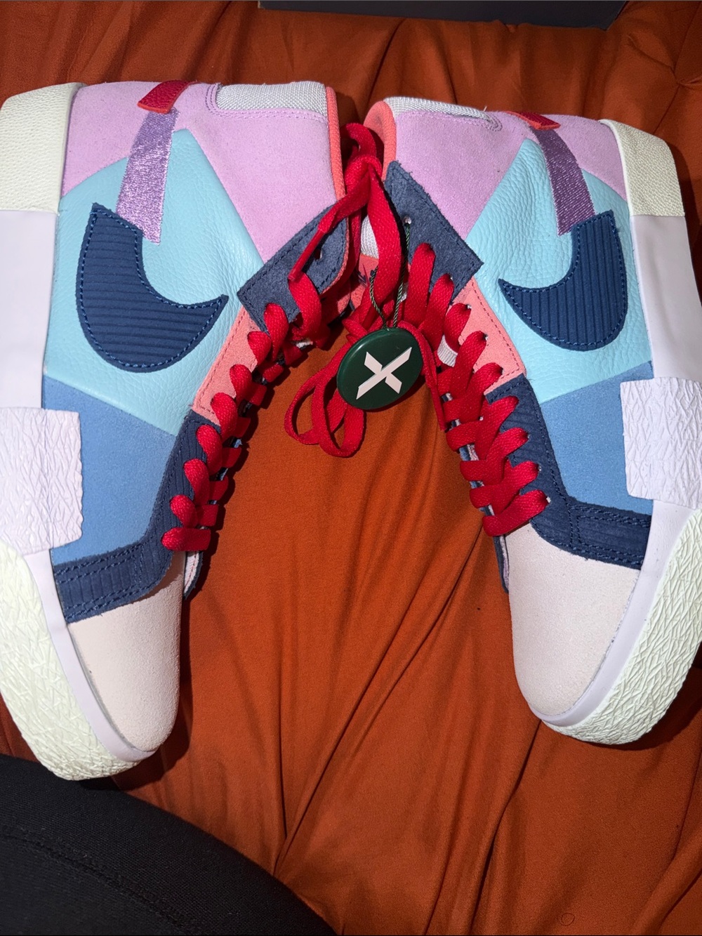 Nike SB High-Top Sneakers in Mint, Lavender, Navy & Red - Picture 3 of 6